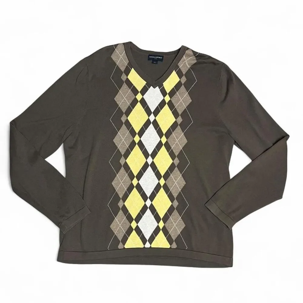 Banana Republic Men's Brown White and Yellow Argyle Patterned Jumper